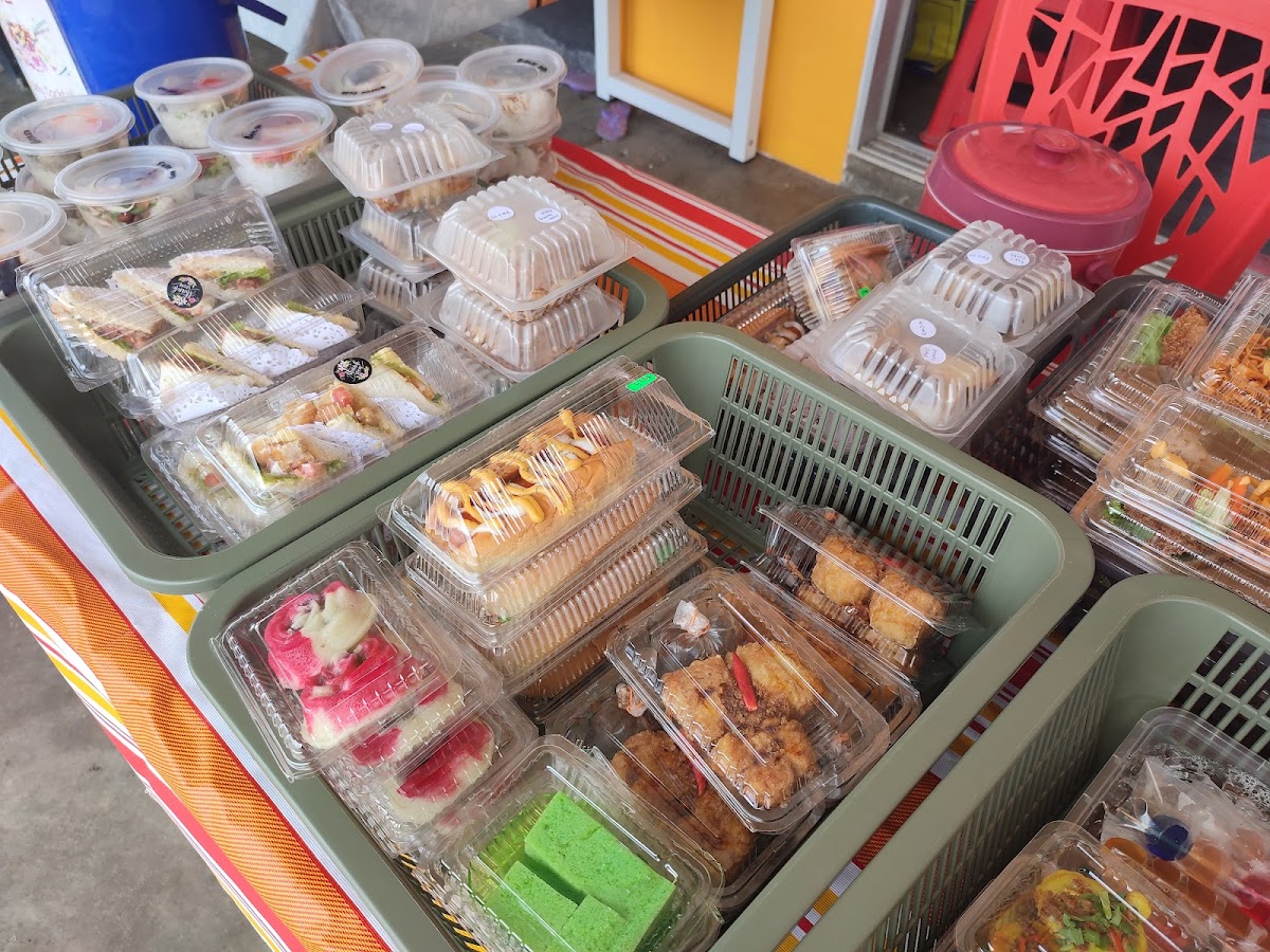 KAFE KAK MA Photo 3