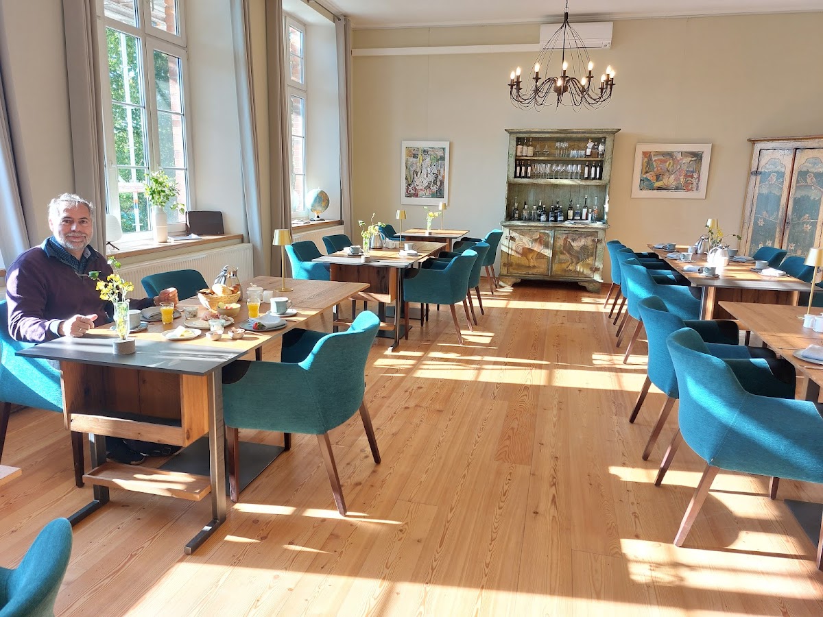 Hotel & Restaurant Alte Schule Fürstenhagen - Daniel Schmidthaler Photo 3