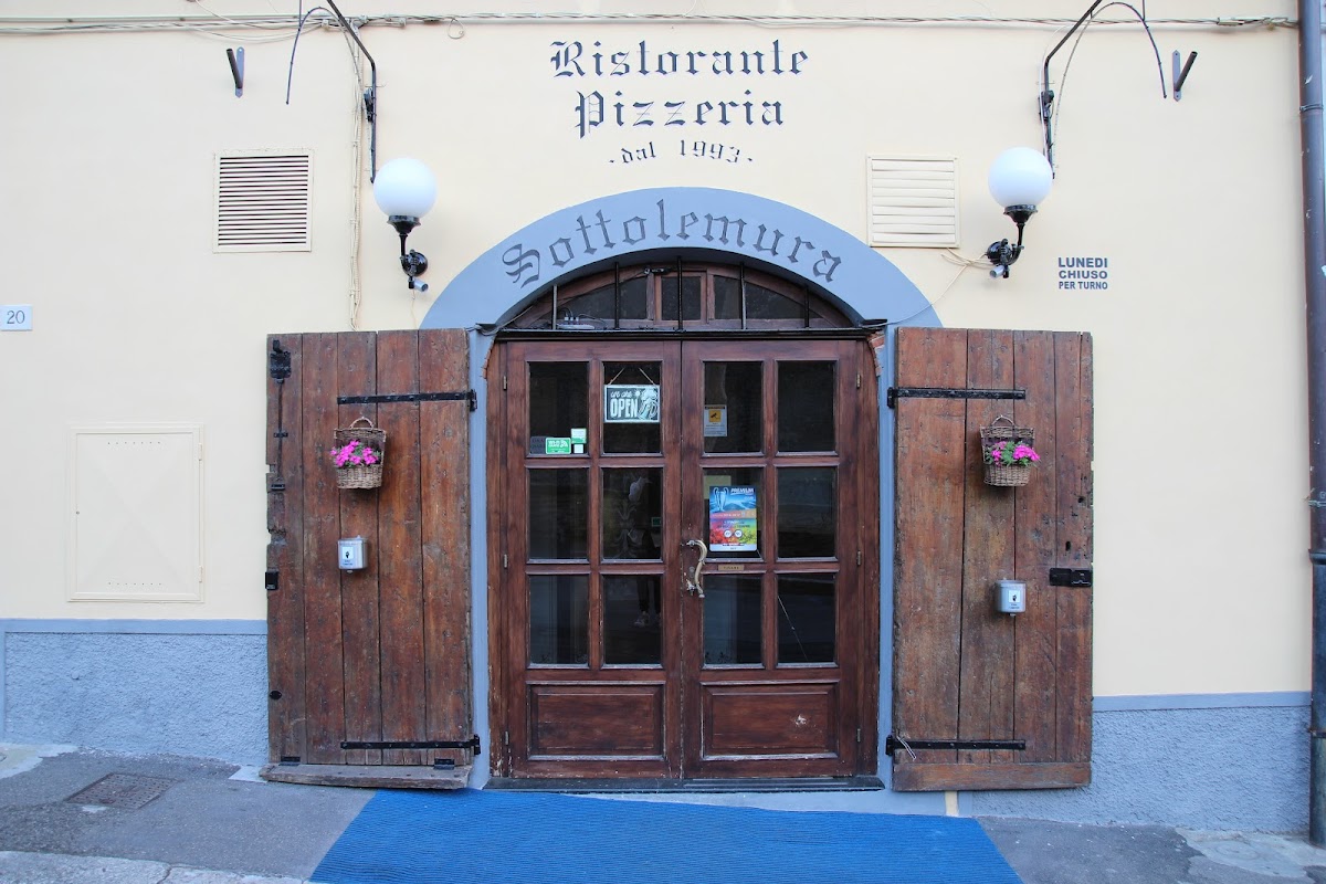 Pizzeria Sottolemura Ristorante