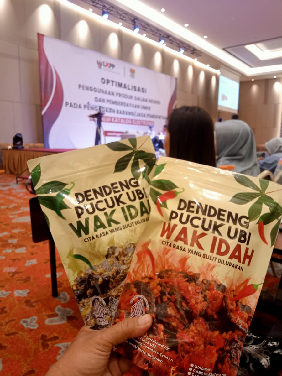 Dendeng Pucuk Ubi Wak Idah Photo Menu 1