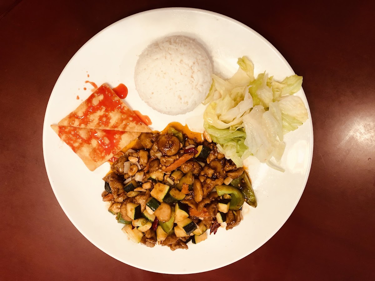Dynasty Restaurant Photo 8