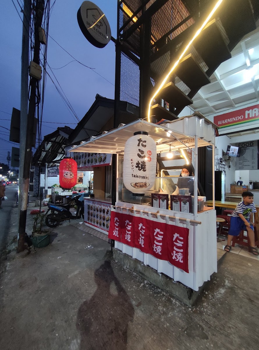 Makara Takoyaki