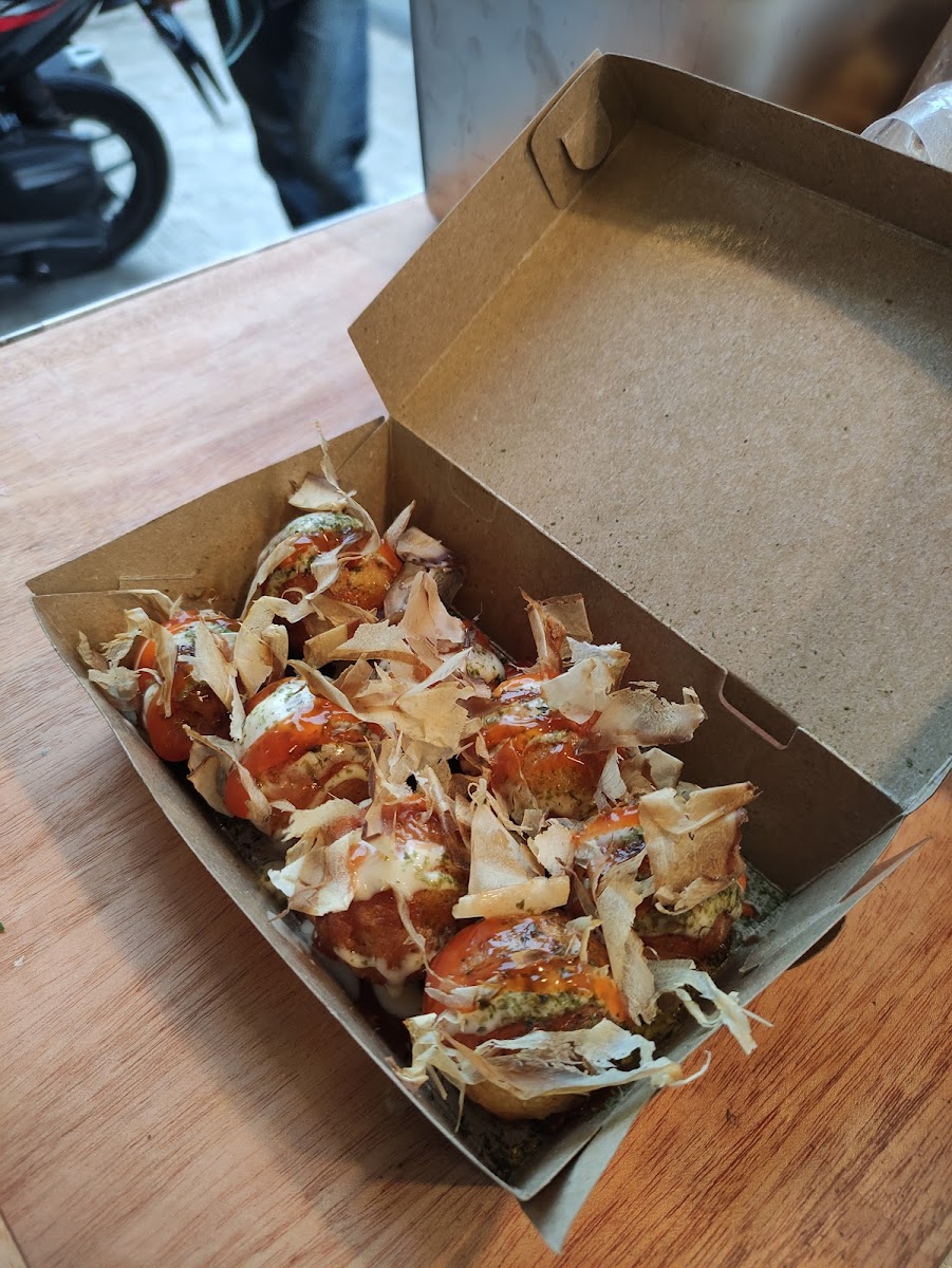 Makara Takoyaki Photo 5
