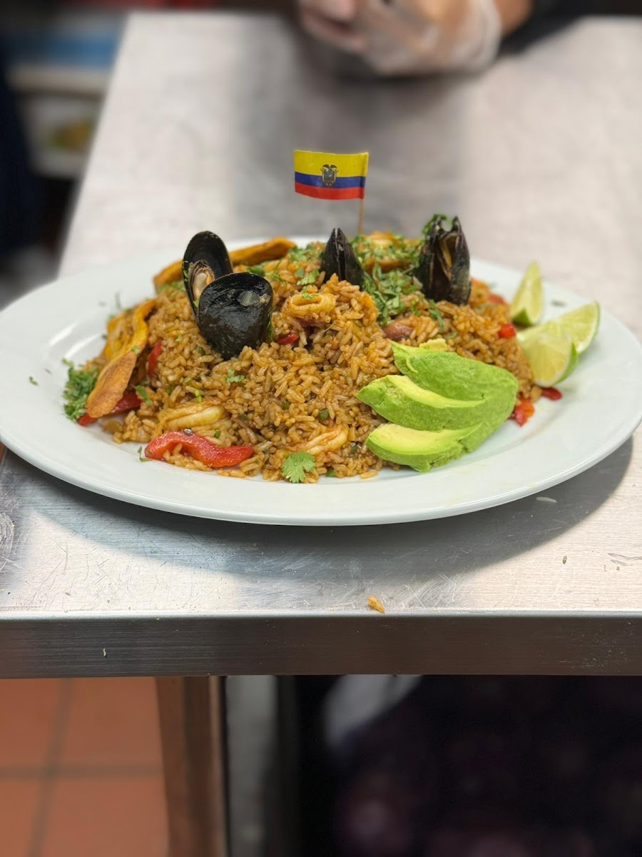 Sabor Ecuatoriano 3 Photo 9