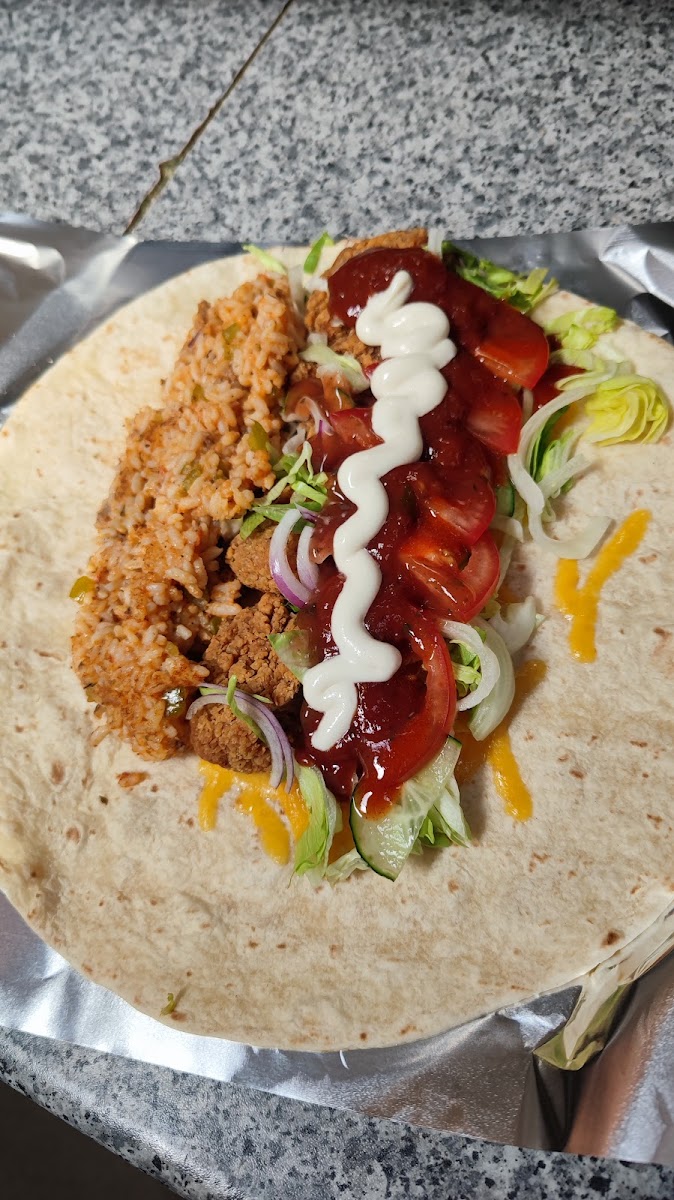 Lucas Takeaway Photo 10
