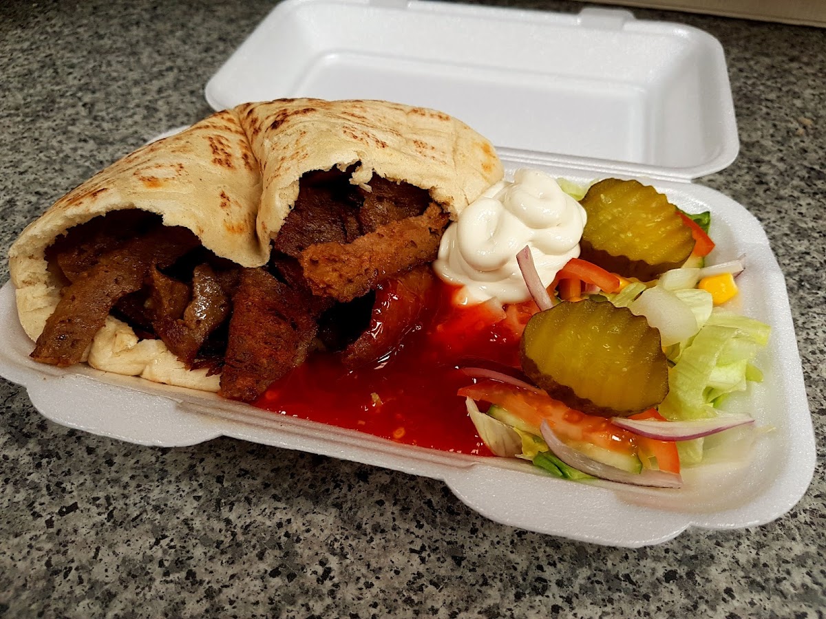 Lucas Takeaway Photo 4