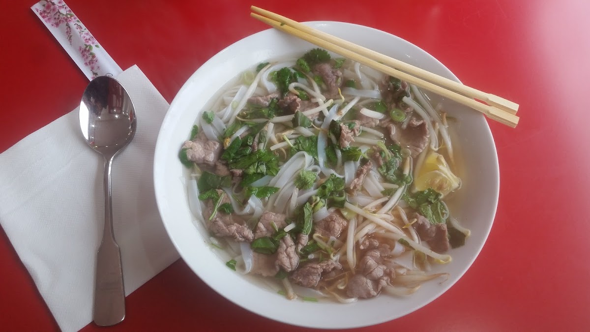 NGOAN Streetfood Photo 10