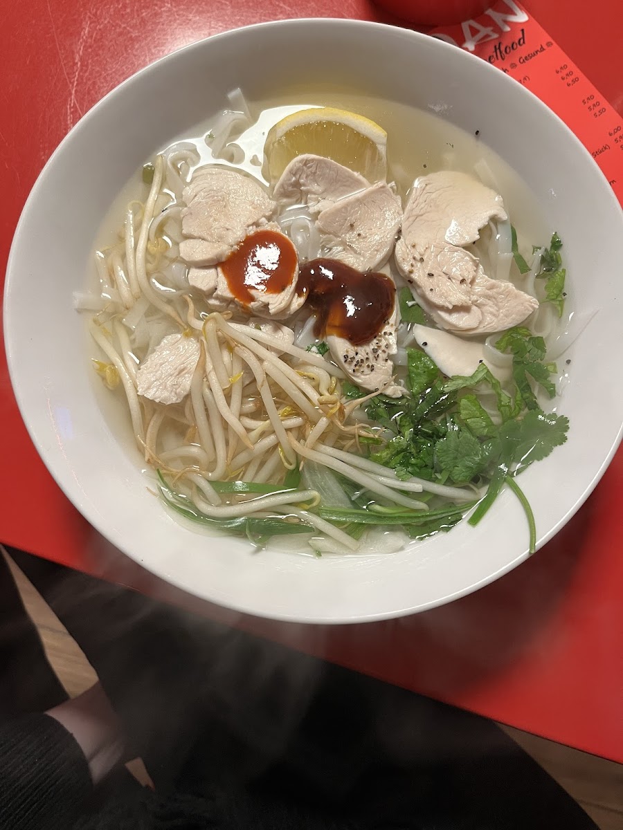 NGOAN Streetfood Photo 9