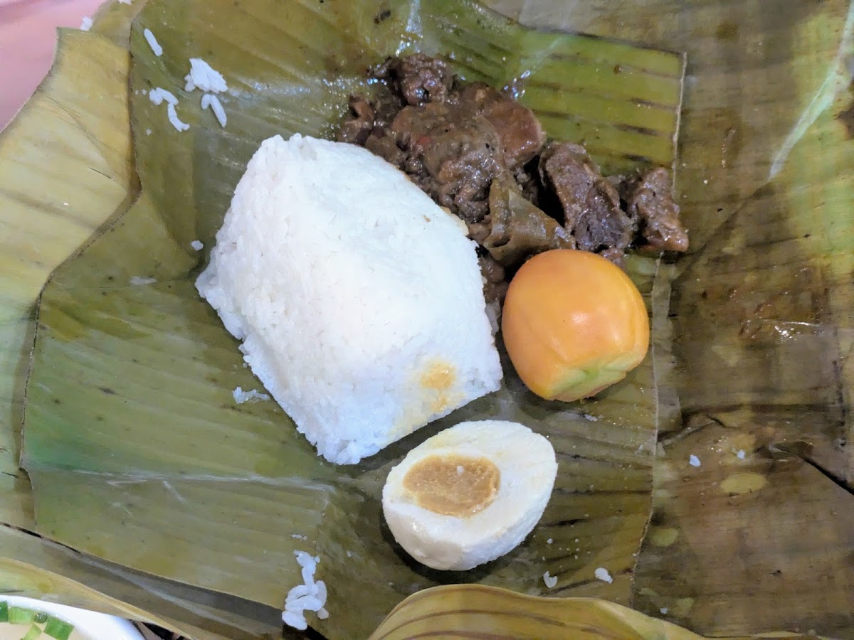 Nid's Balot n Bilao Photo 3