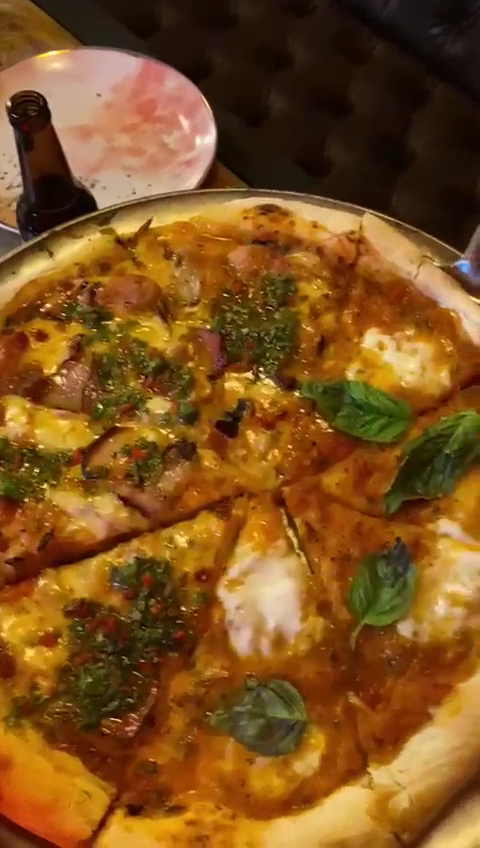 Blanca Pizzería Artesanal Photo 2