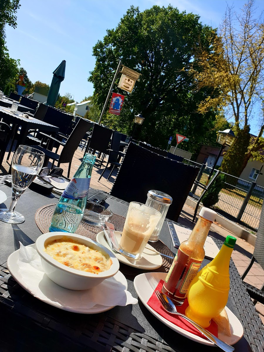 Café Sophiengarten & ASIA KÜCHE Photo 6