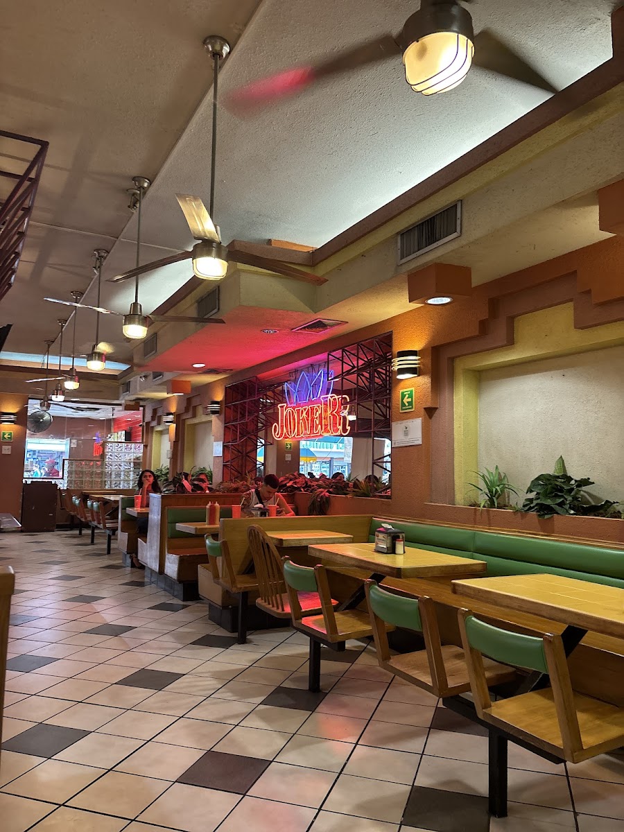 Joker Tortas & Burgers (Morelos) Photo 4