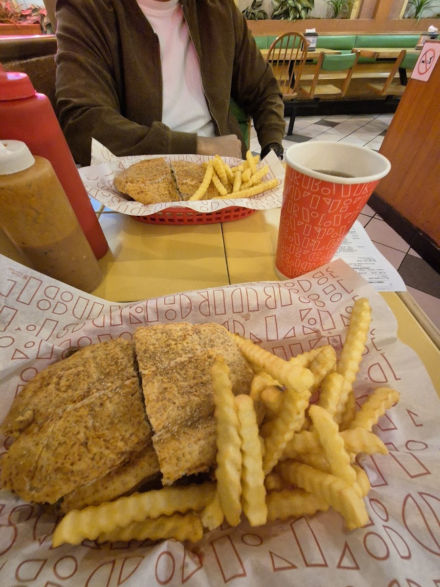 Joker Tortas & Burgers (Morelos) Photo 9