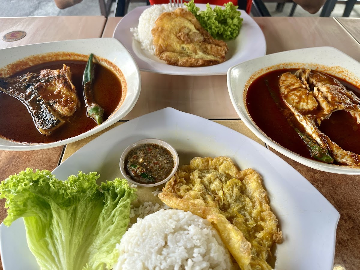 Restoran Asam Pedas Muar (Puchong) Photo 2