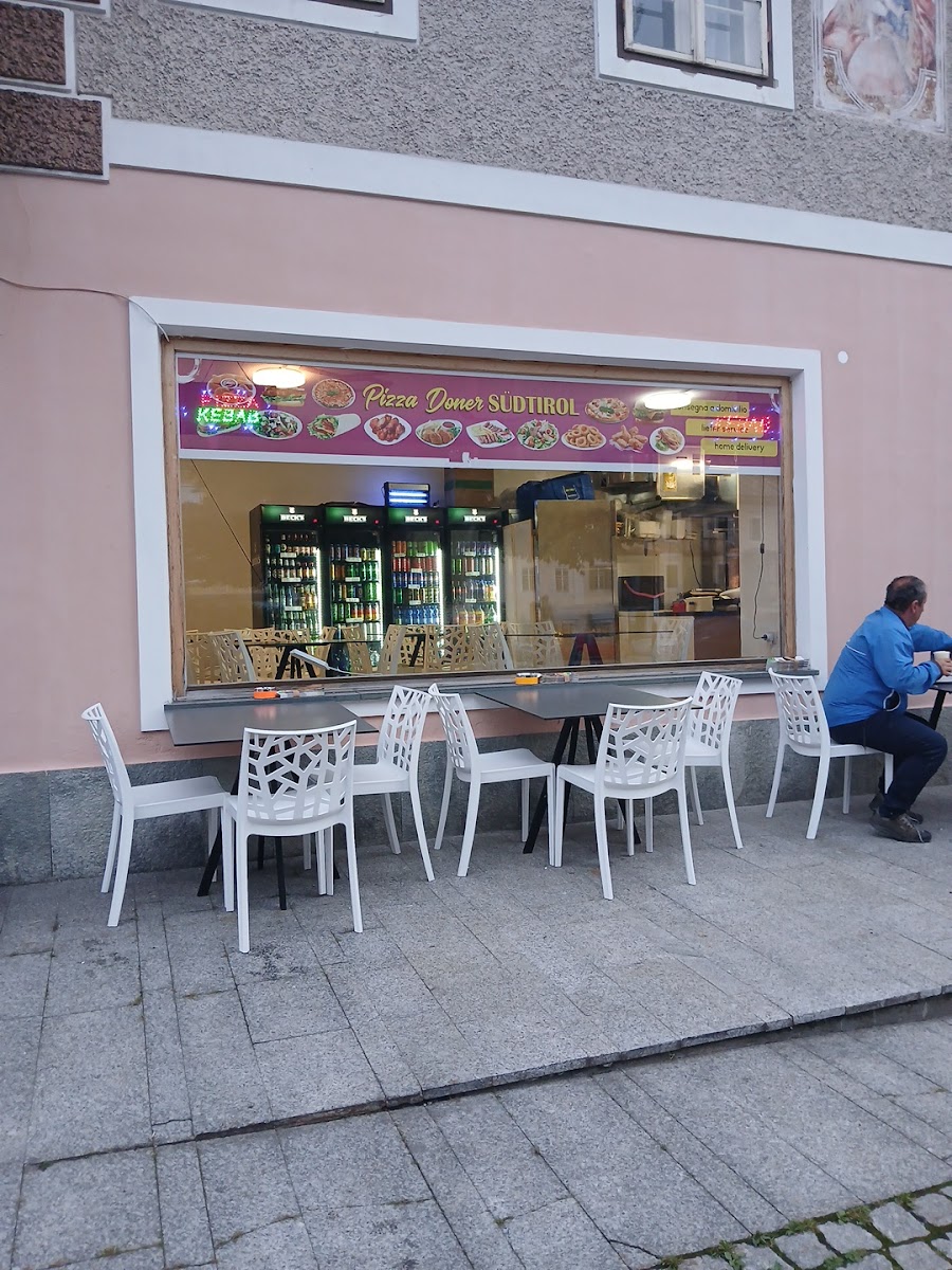 PIZZA DONER SUDTIROL