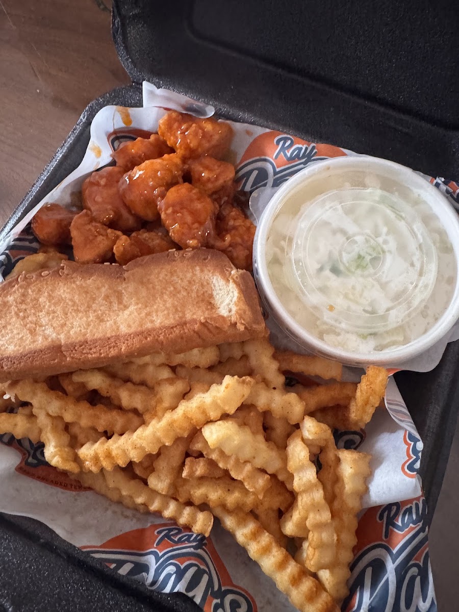 Ray Ray's Chicken Shack Mocksville Photo 3