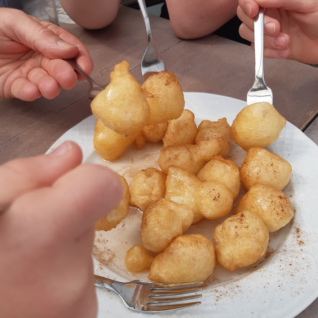 Teigbällchen Mit Zimthonig