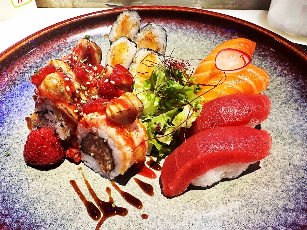 Restaurante Sushi Senpai Zamora Photo 3