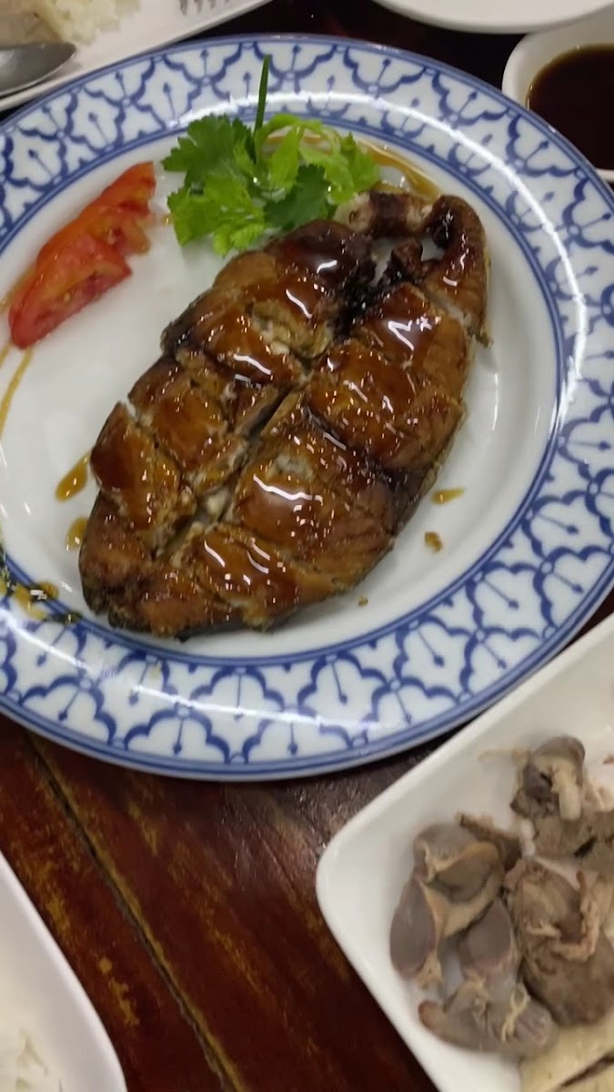 Kim Restaurant (Thai-Chinese Style) Photo 2