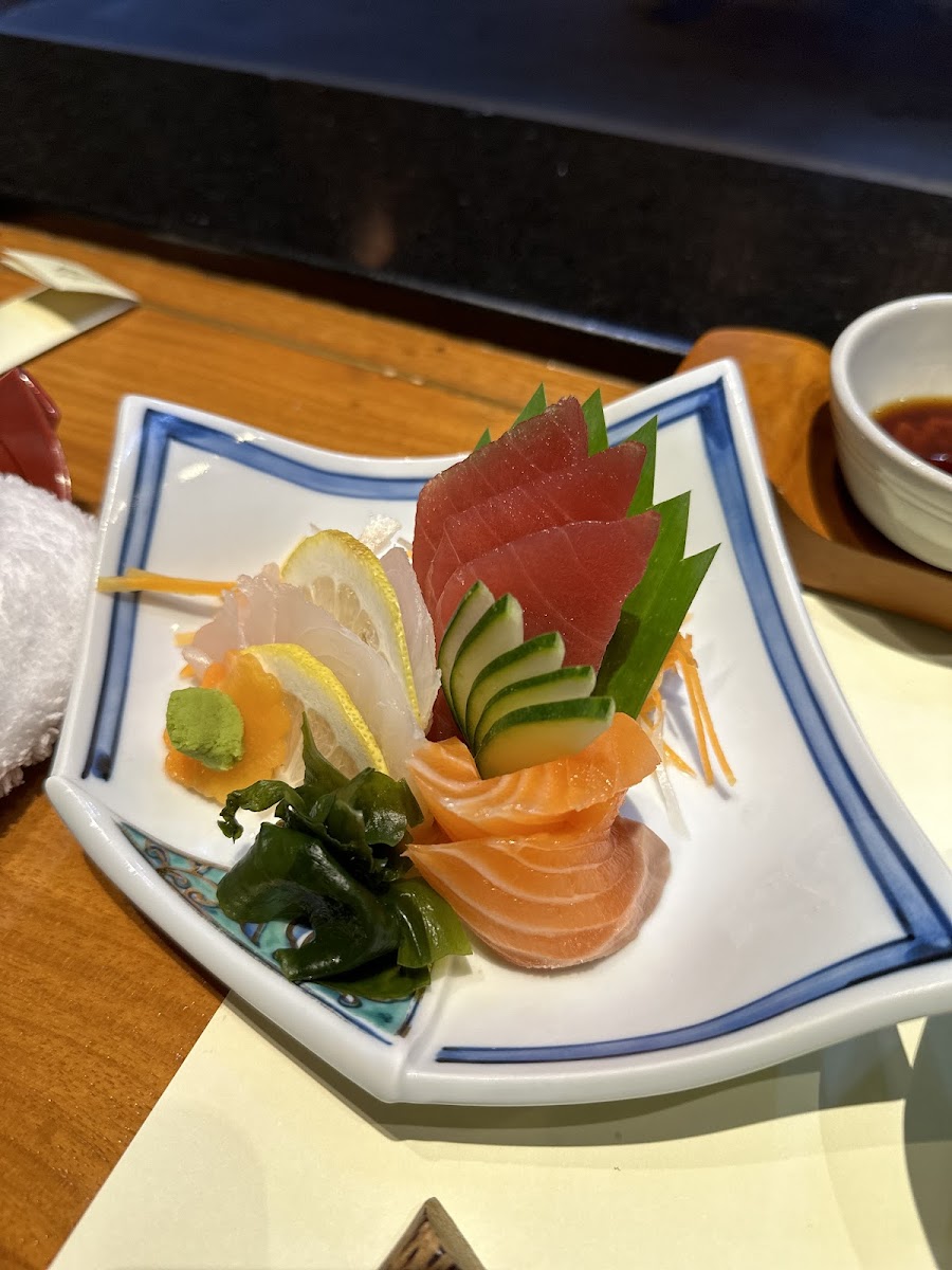 GENJI Teppanyaki & Japanese Restaurant Photo 9