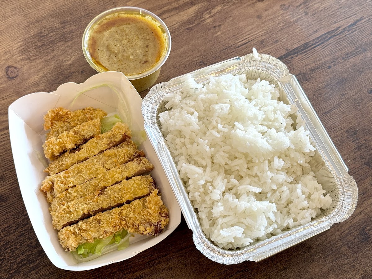 Hong Kong Station Takeaway 香港站 Photo 3
