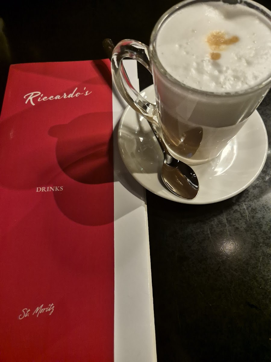 Pizzeria Ristorante Riccardo’s St.Moritz Photo 7