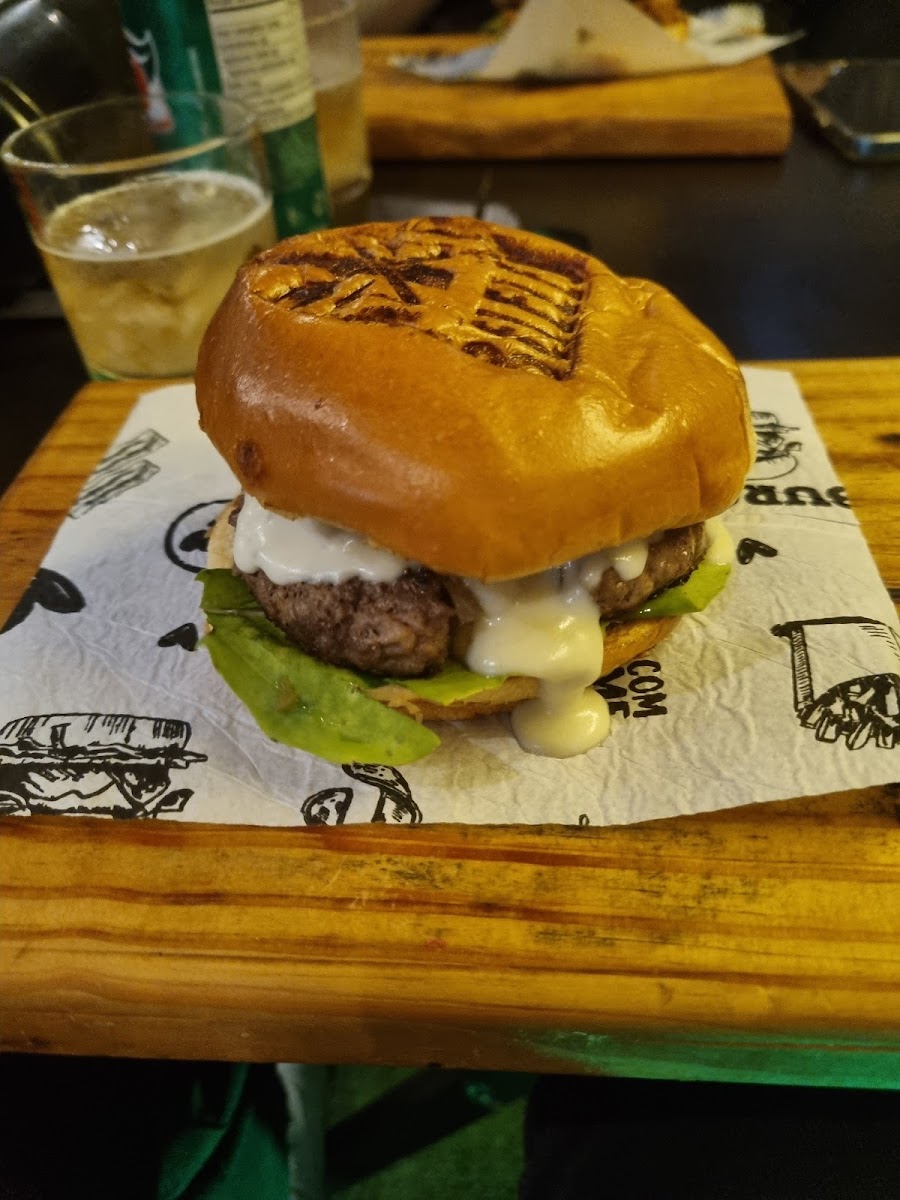 Beleleu Burger Photo 3