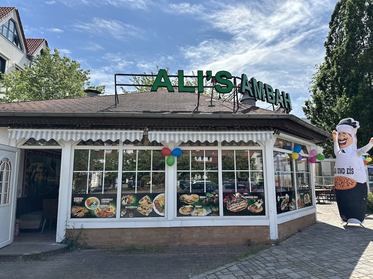 Ali's am Bahnhof
