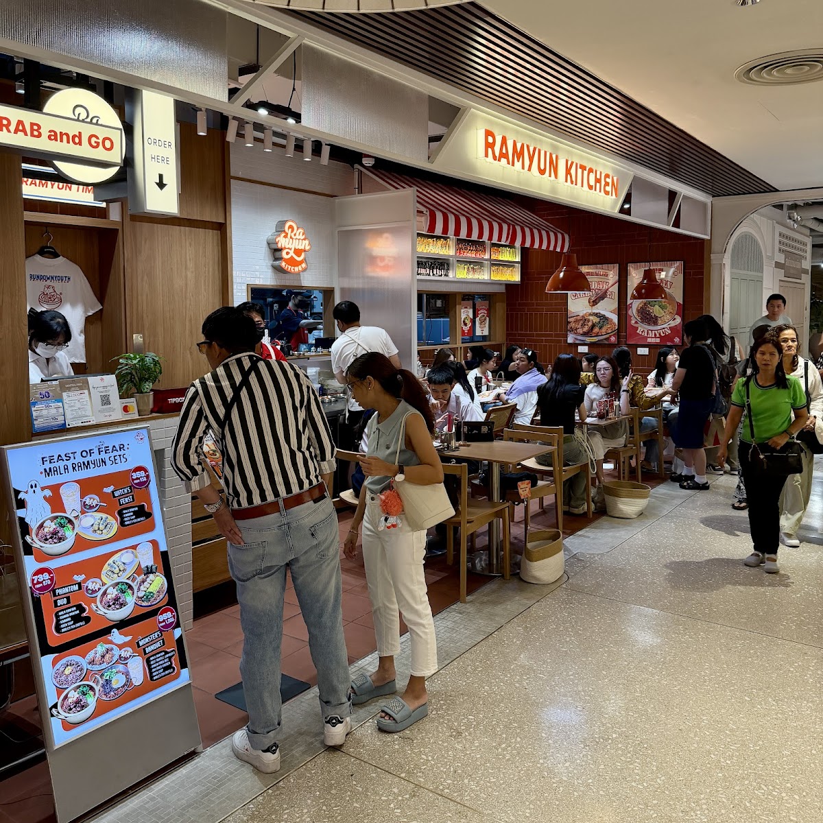 Ramyun Kitchen (Dusit Central Park)