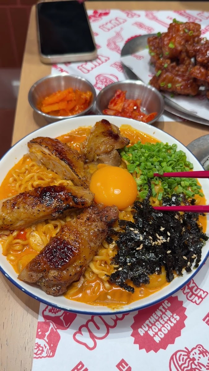 Ramyun Kitchen (Dusit Central Park) Photo 2