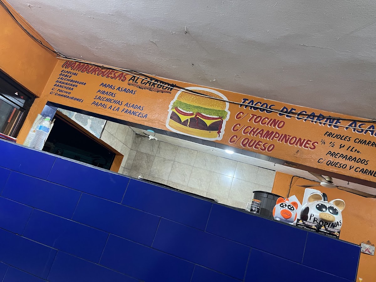 Hamburguesas al carbón 'Gari' Photo Menu 3
