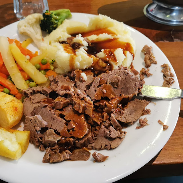 Classic Irish Menu with Hearty Dishes | The West Wing Restaurant