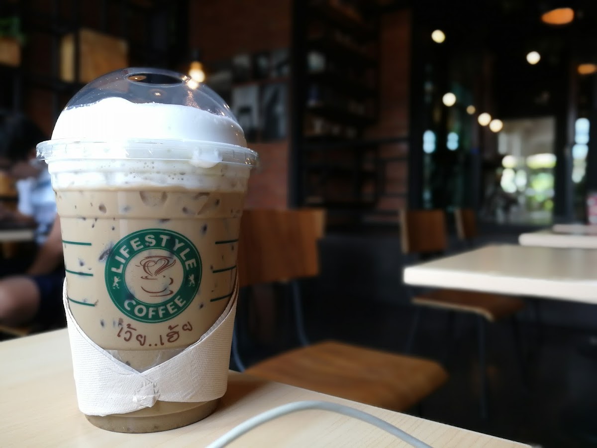 Lifestyle Coffee Photo 5