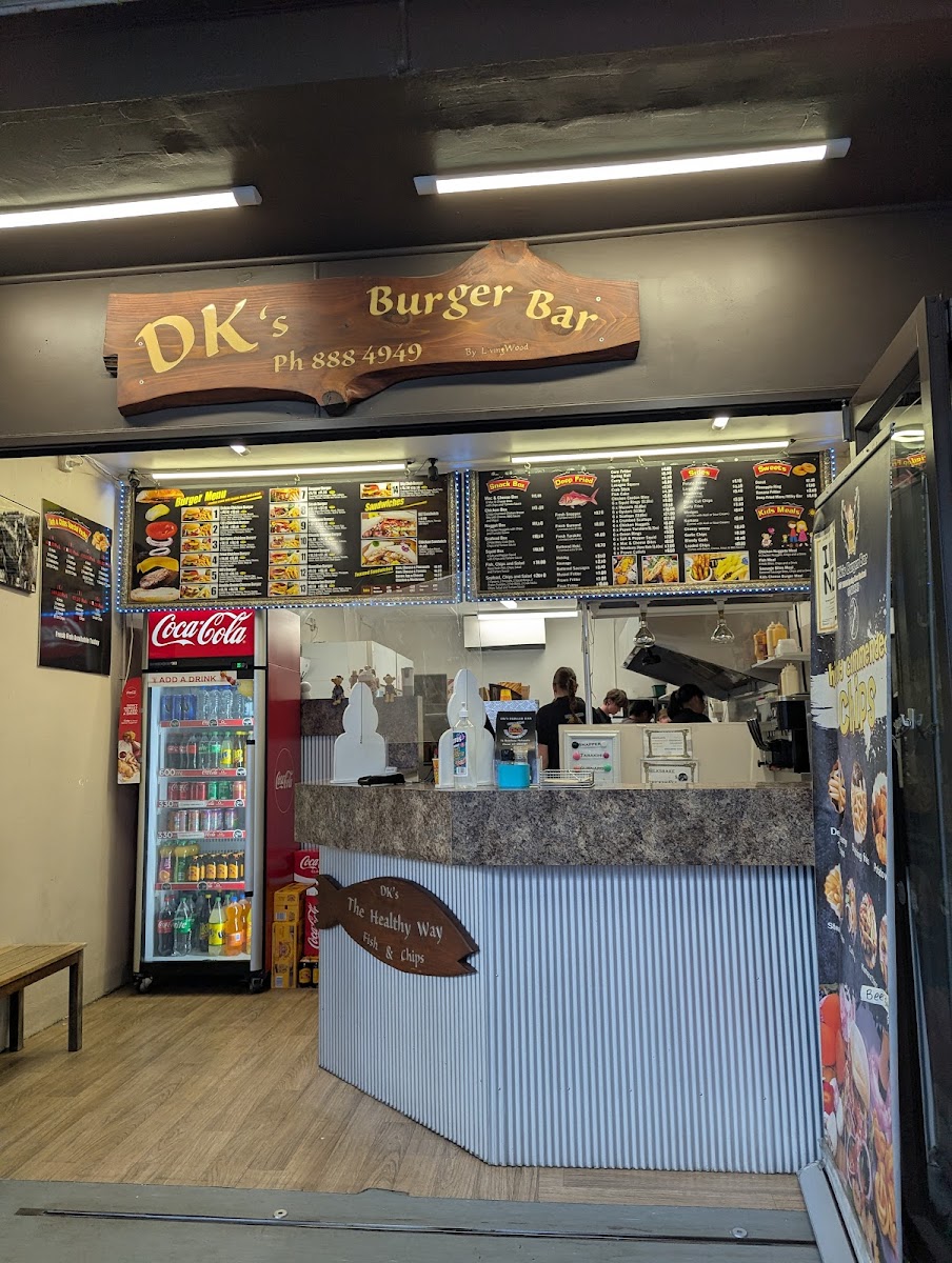 DKs Burger Bar Photo 4
