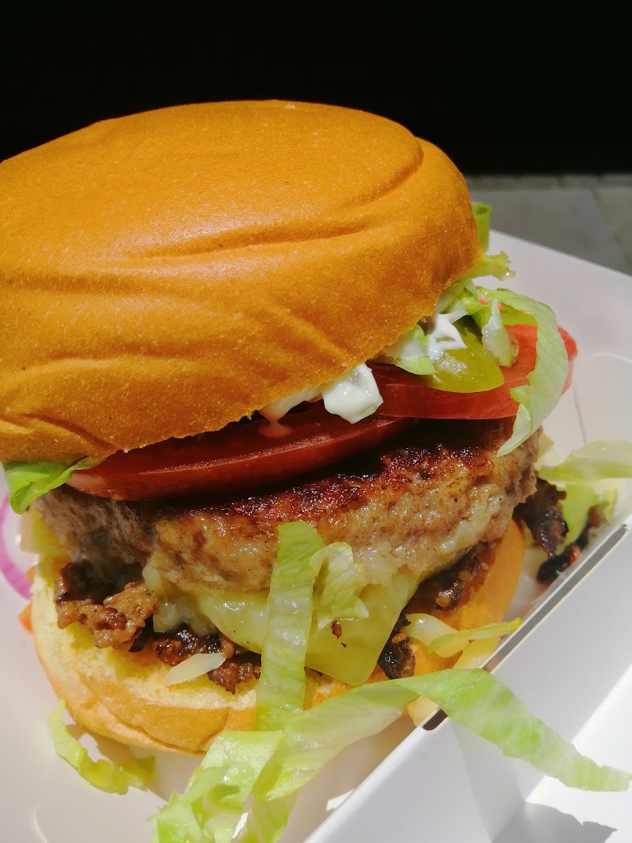 DKs Burger Bar Photo 6