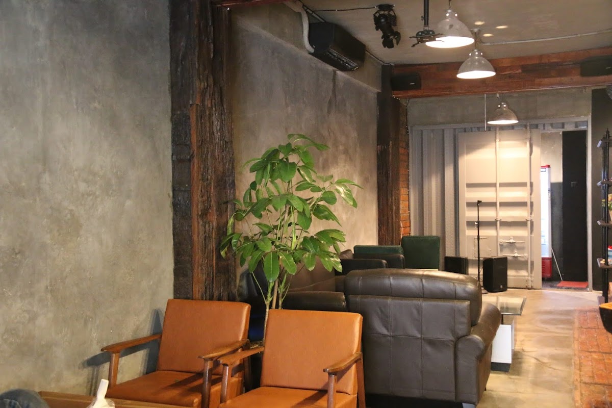 Kopi & Barber Inspirasi By YIIM