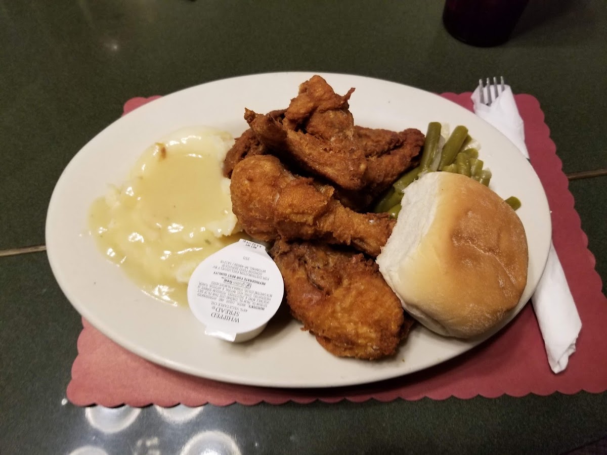 Southfork Restaurant & Pub Photo 10