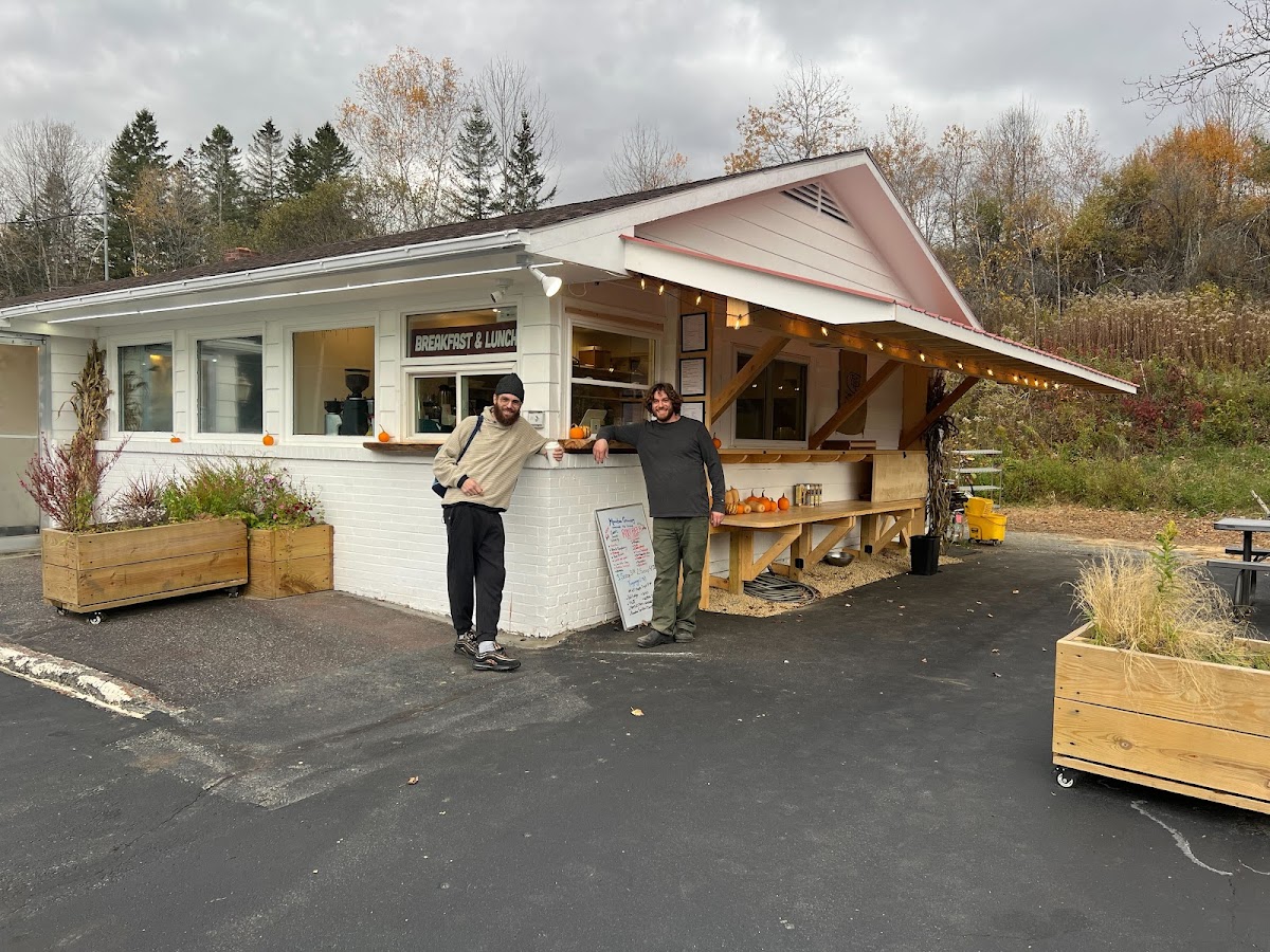 Mountain Creamery Photo 4