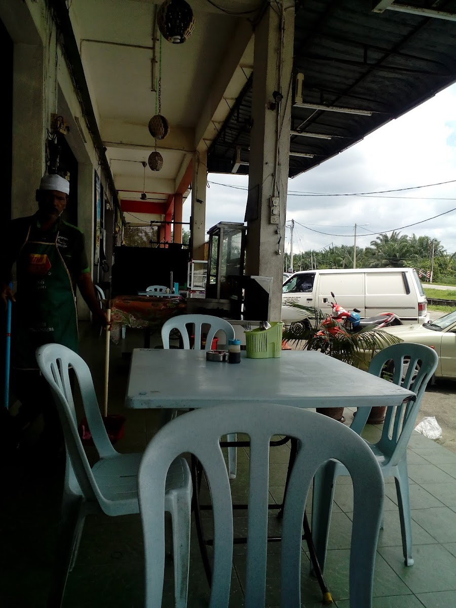 Restoran Mydin Kari Kepala Ikan Photo 8