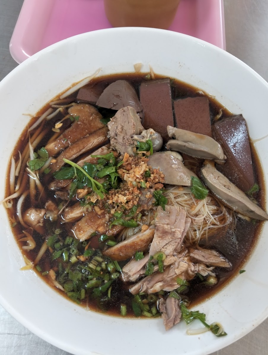 ก๋วยเตี๋ยว NK เป็ดพะโล้ 91 อ้อมน้อย Photo 5