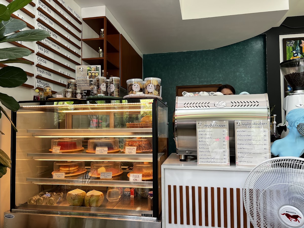 Baked by Win Photo 3