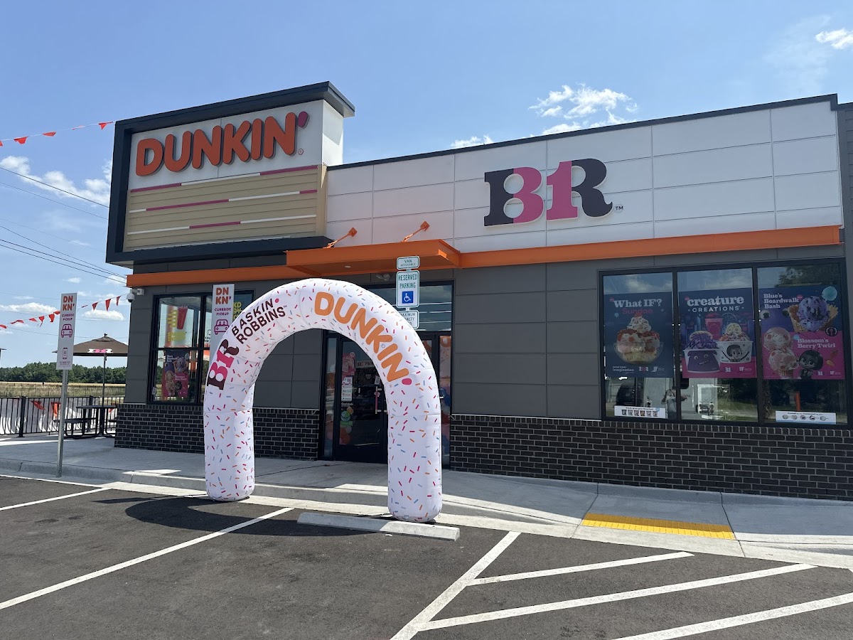 Dunkin & Baskin Robbins Photo 4
