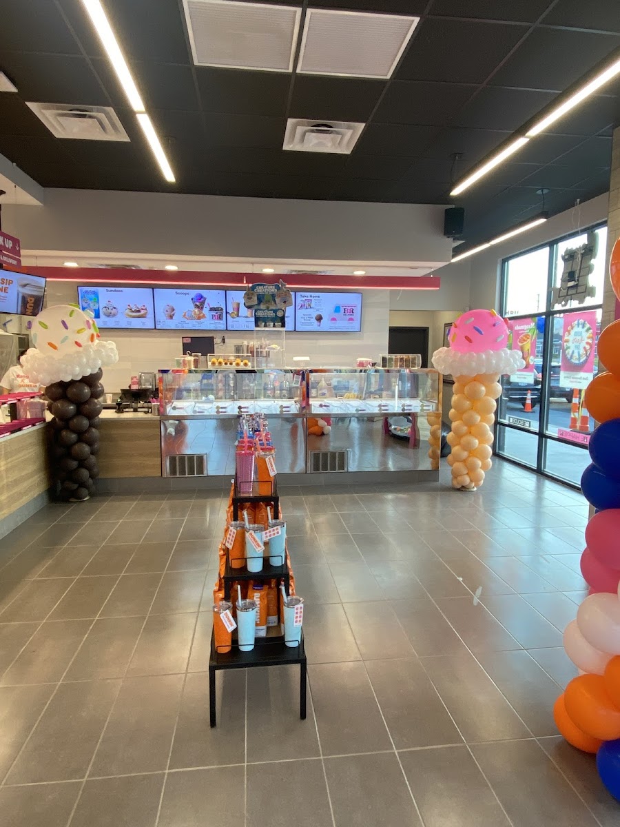 Dunkin & Baskin Robbins Photo 7