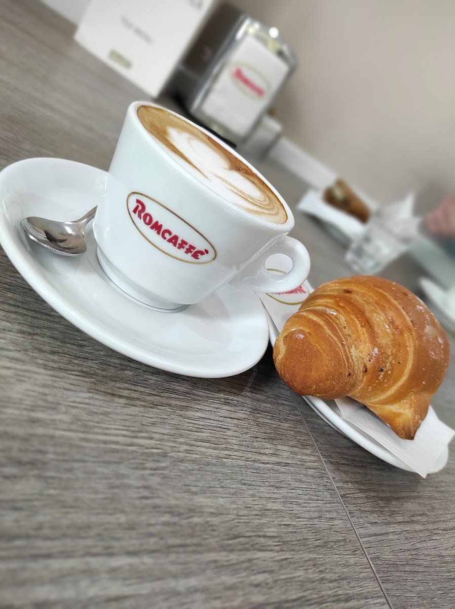 Carpediem cafe Photo 2