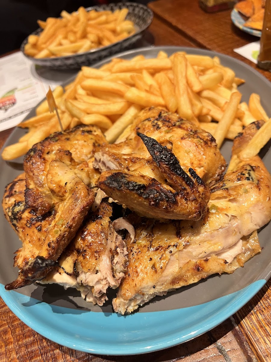 Nando's Harrow - St George Photo 5