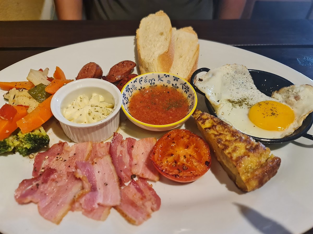 La Boca Ria Spanish Restaurant Photo 6