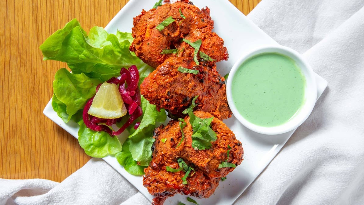 Crown Indian Takeaway & Restaurant Photo 2