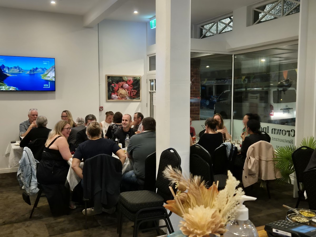 Crown Indian Takeaway & Restaurant Photo 6