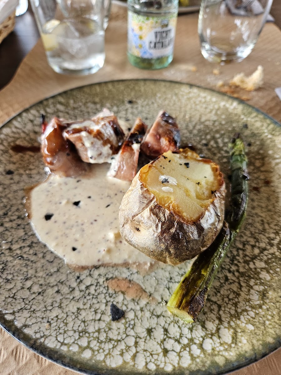 Fontanals Green Restaurant Photo 2