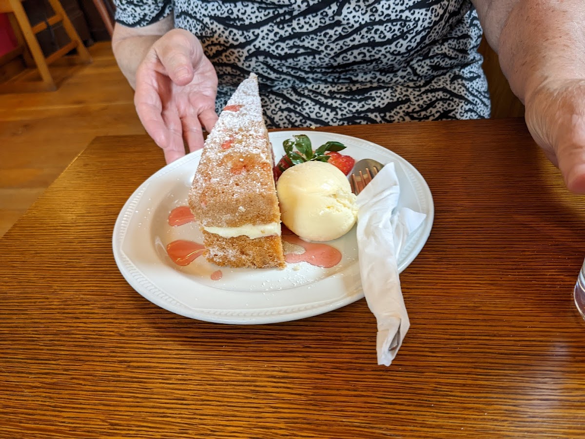 Grandma Lillys Tea Rooms Photo 8